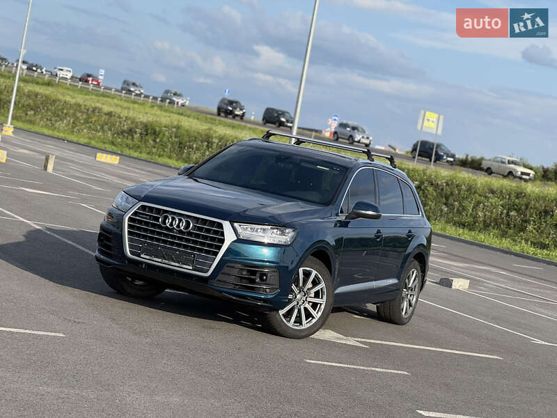Внедорожник / Кроссовер Audi Q7 2017 в Львове