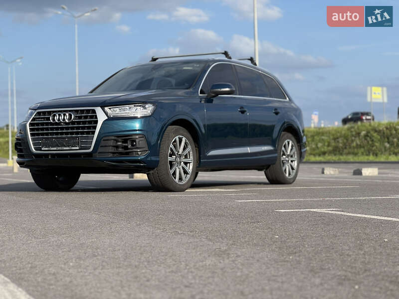 Внедорожник / Кроссовер Audi Q7 2017 в Львове