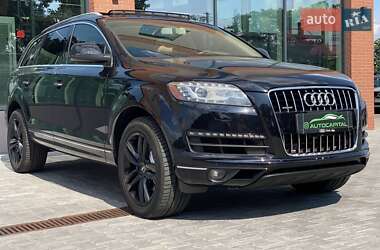 Внедорожник / Кроссовер Audi Q7 2013 в 