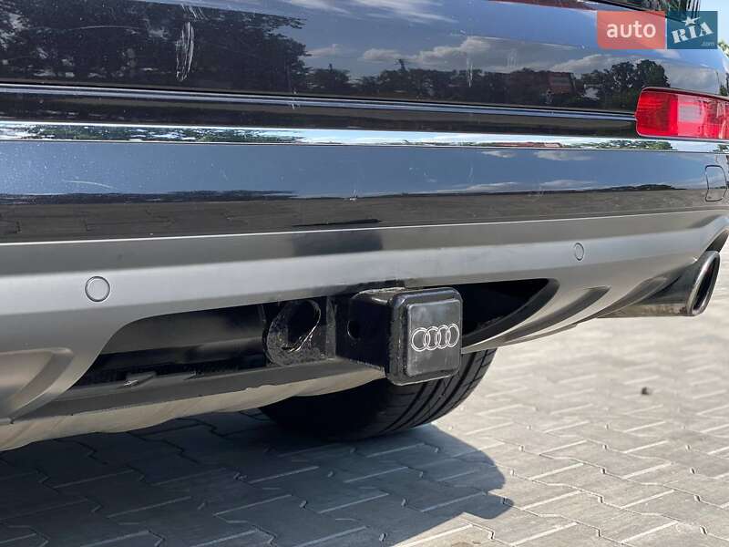 Внедорожник / Кроссовер Audi Q7 2013 в Киеве