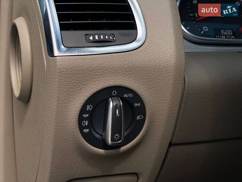 Внедорожник / Кроссовер Audi Q7 2013 в Киеве