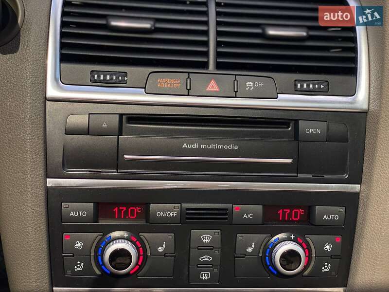 Внедорожник / Кроссовер Audi Q7 2013 в Киеве