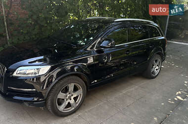 Позашляховик / Кросовер Audi Q7 2007 в Тячеві