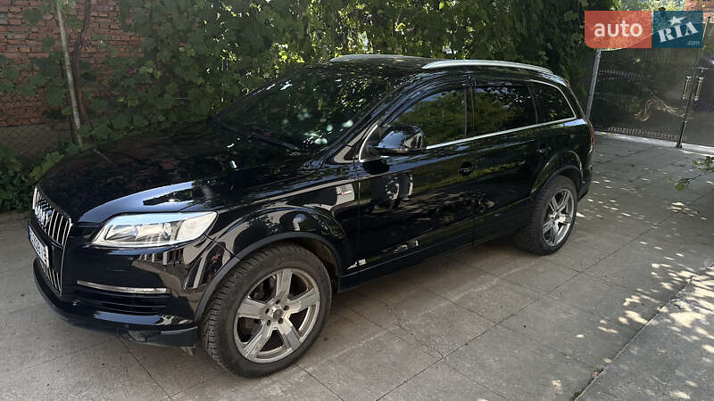 Внедорожник / Кроссовер Audi Q7 2007 в 