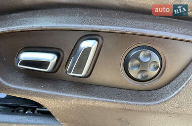 Внедорожник / Кроссовер Audi Q7 2012 в 
