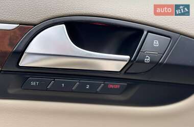 Внедорожник / Кроссовер Audi Q7 2011 в 