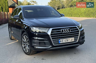 Позашляховик / Кросовер Audi Q7 2015 в Дніпрі