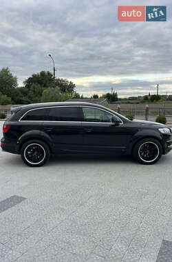 Внедорожник / Кроссовер Audi Q7 2008 в 