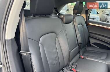 Внедорожник / Кроссовер Audi Q7 2014 в 