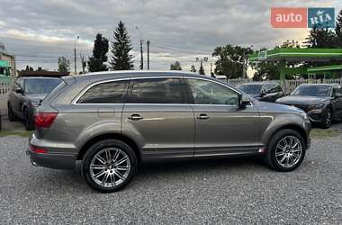 Внедорожник / Кроссовер Audi Q7 2014 в 