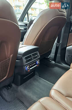 Внедорожник / Кроссовер Audi Q7 2017 в 