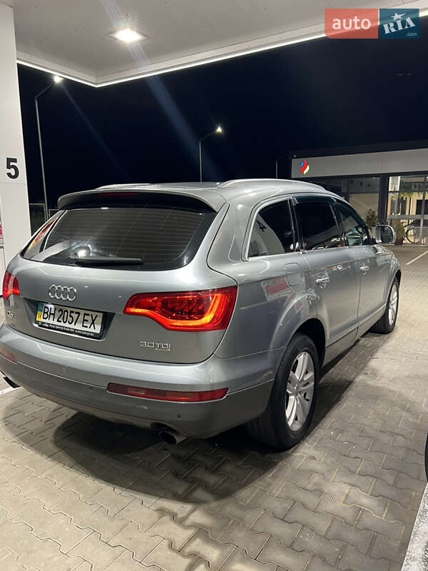 Внедорожник / Кроссовер Audi Q7 2007 в Измаиле