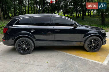 Внедорожник / Кроссовер Audi Q7 2010 в 