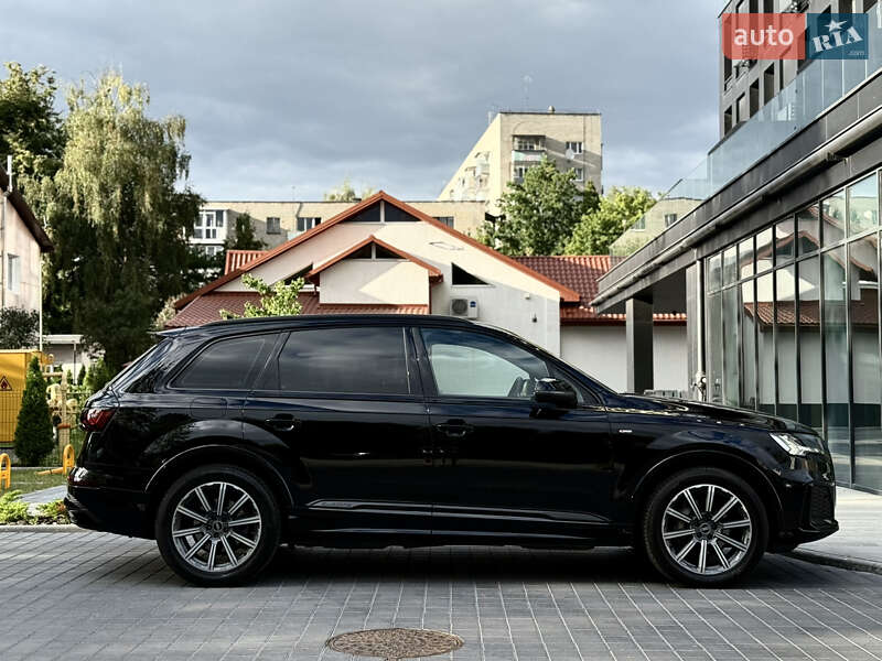 Внедорожник / Кроссовер Audi Q7 2021 в Львове