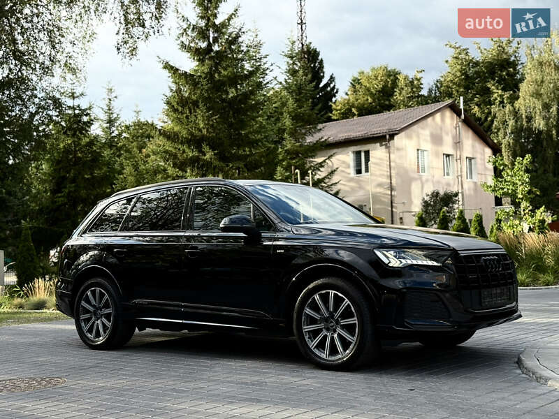Внедорожник / Кроссовер Audi Q7 2021 в Львове