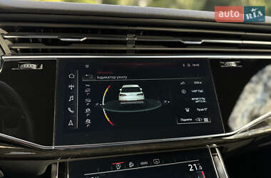 Внедорожник / Кроссовер Audi Q7 2021 в 