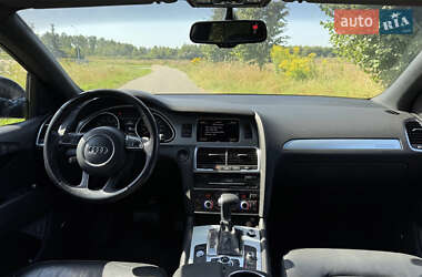 Внедорожник / Кроссовер Audi Q7 2014 в 