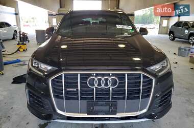 Внедорожник / Кроссовер Audi Q7 2020 в 