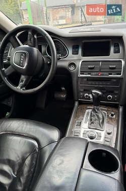Внедорожник / Кроссовер Audi Q7 2008 в 