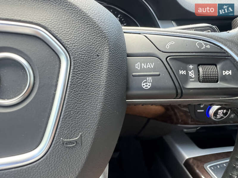 Позашляховик / Кросовер Audi Q7 2018 в Умані