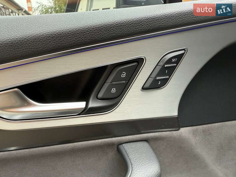 Внедорожник / Кроссовер Audi Q7 2016 в Коломые