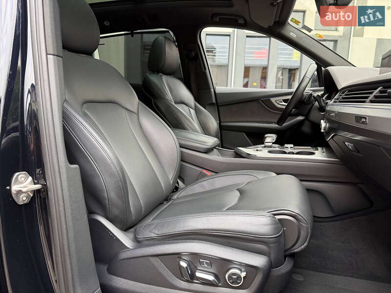 Внедорожник / Кроссовер Audi Q7 2016 в Коломые