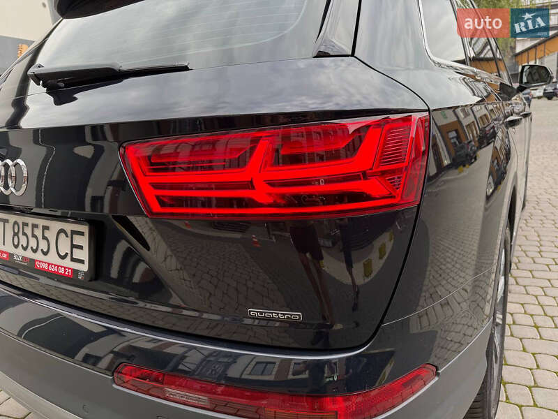 Внедорожник / Кроссовер Audi Q7 2016 в Коломые