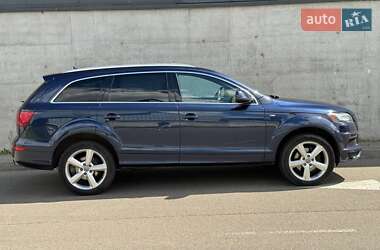 Внедорожник / Кроссовер Audi Q7 2013 в 