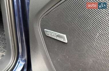 Внедорожник / Кроссовер Audi Q7 2013 в 