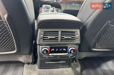 Внедорожник / Кроссовер Audi Q7 2017 в 