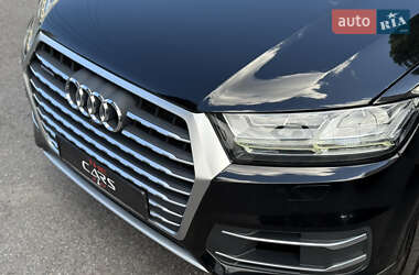 Внедорожник / Кроссовер Audi Q7 2019 в 