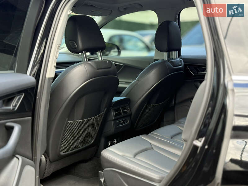 Внедорожник / Кроссовер Audi Q7 2019 в Киеве фото 51 Внедорожник / Кроссовер Audi Q7 2019 в Киеве