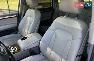Внедорожник / Кроссовер Audi Q7 2013 в 