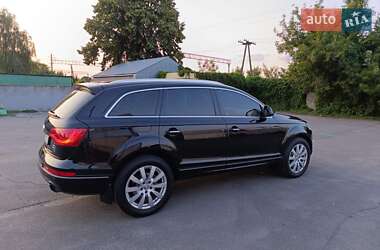 Внедорожник / Кроссовер Audi Q7 2013 в 