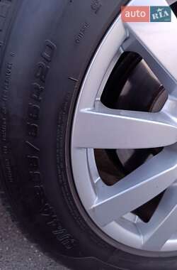 Внедорожник / Кроссовер Audi Q7 2013 в 