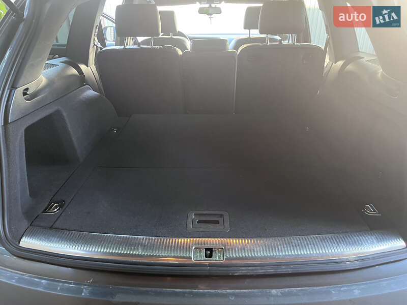 Позашляховик / Кросовер Audi Q7 2011 в Вінниці