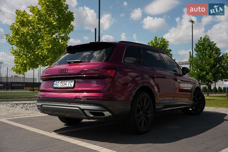 Позашляховик / Кросовер Audi Q7 2019 в Мукачевому