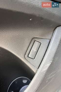 Внедорожник / Кроссовер Audi Q7 2013 в 