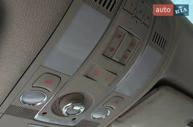 Внедорожник / Кроссовер Audi Q7 2012 в 