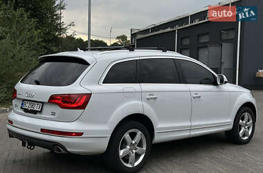 Внедорожник / Кроссовер Audi Q7 2012 в 