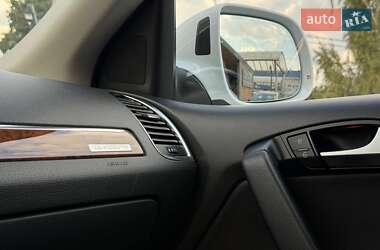 Внедорожник / Кроссовер Audi Q7 2014 в 