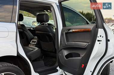 Внедорожник / Кроссовер Audi Q7 2014 в 