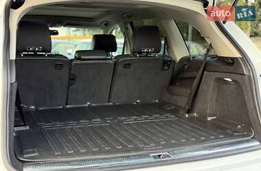 Внедорожник / Кроссовер Audi Q7 2014 в 