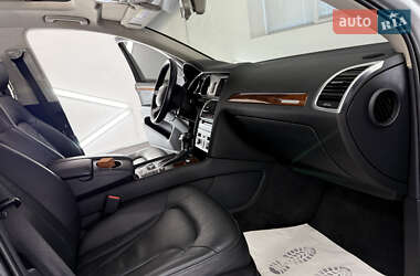 Внедорожник / Кроссовер Audi Q7 2013 в 