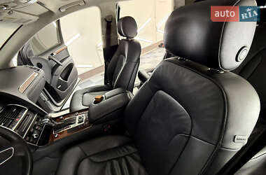 Внедорожник / Кроссовер Audi Q7 2013 в 