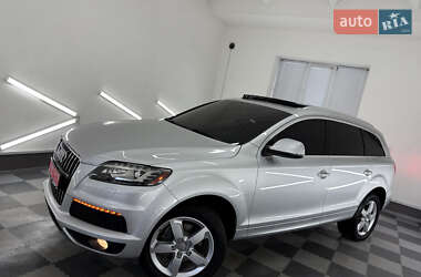 Внедорожник / Кроссовер Audi Q7 2013 в 