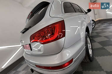 Внедорожник / Кроссовер Audi Q7 2013 в 