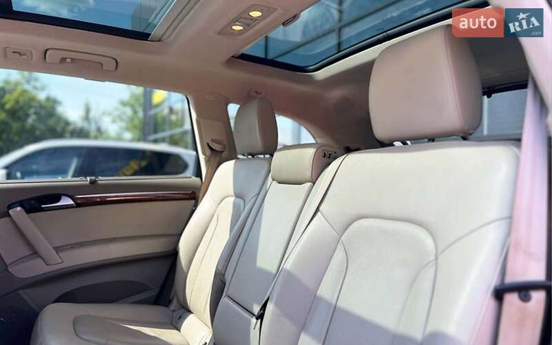 Позашляховик / Кросовер Audi Q7 2014 в Івано-Франківську