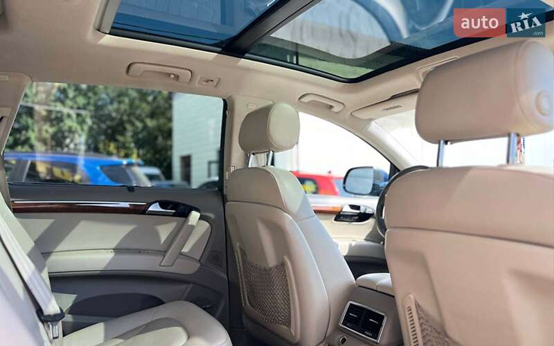 Позашляховик / Кросовер Audi Q7 2014 в Івано-Франківську