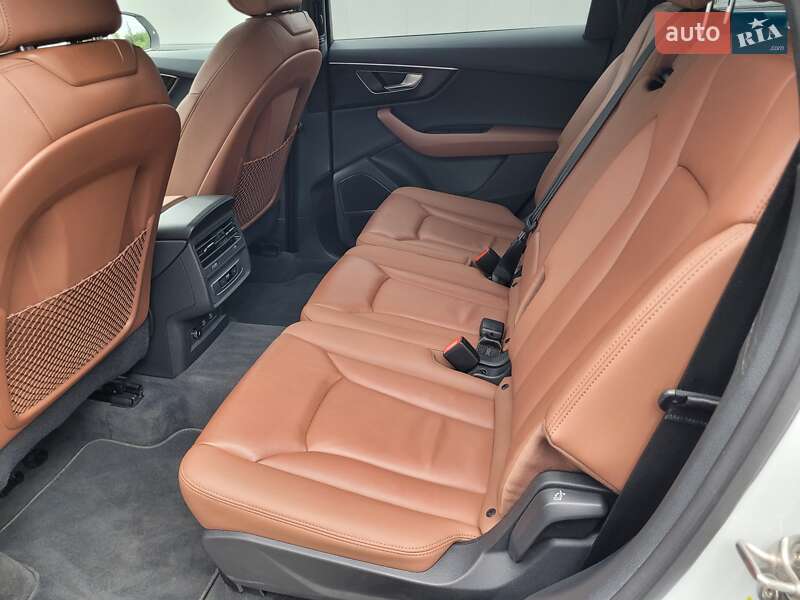 Внедорожник / Кроссовер Audi Q7 2020 в Ивано-Франковске